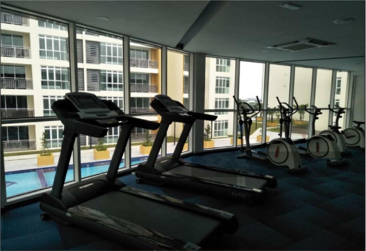 Residences At Daya By Sr Apartment
